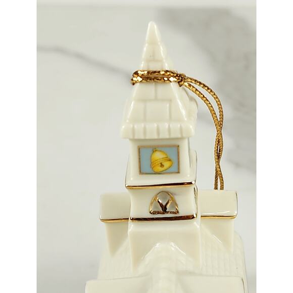 Lenox Church Berkshire Chapel Ornament 4 1/4" Ivory Porcelain 1999 Handcrafted - Picture 4 of 16